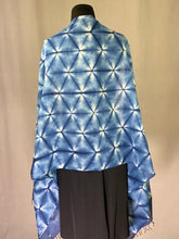 Load image into Gallery viewer, Soft Cotton Lightweight Indigo Dyed Shibori Shawl, Wrap